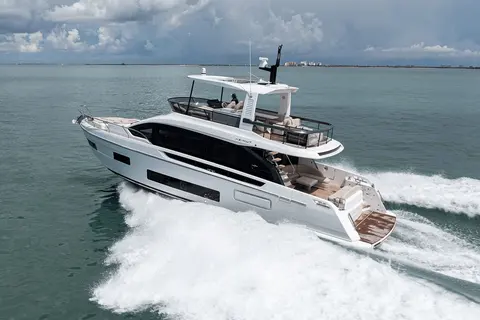 2026 Azimut Fly 62, photo 1 in Naples, FL
