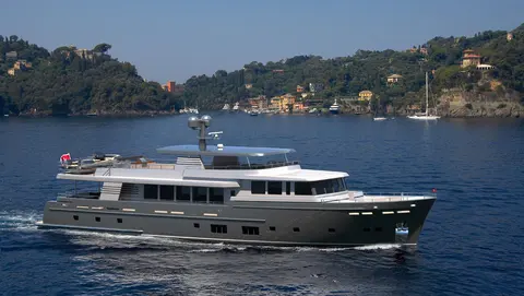 2026 Van der Valk Explorer 37M, photo 1 in Fort Lauderdale, FL