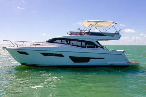 2022 Ferretti Yachts 500, photo 1 in Miami, FL