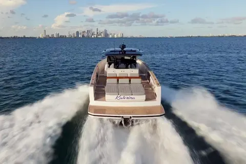 2022 Pardo Yachts 43, photo 1 in Miami, FL