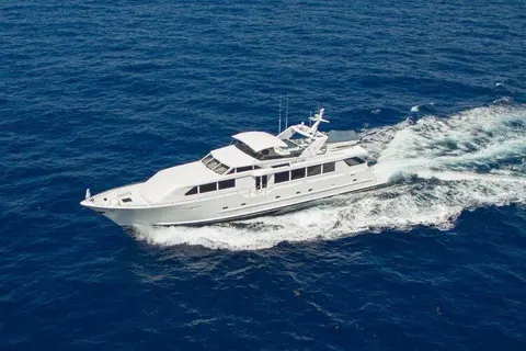 2000 Broward Motoryacht, photo 1 in Panama City, FL