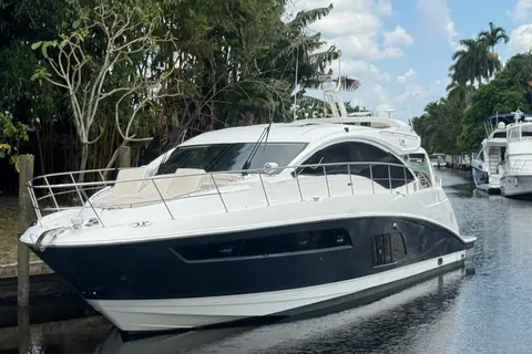 2016 Sea Ray L590, photo 1 in Fort Lauderdale, FL