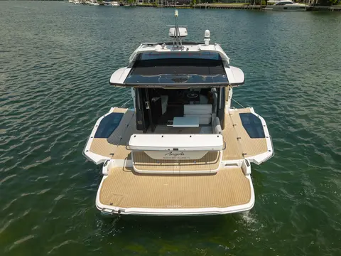 2025 Galeon 450 HTC, photo 1 in Miami, FL