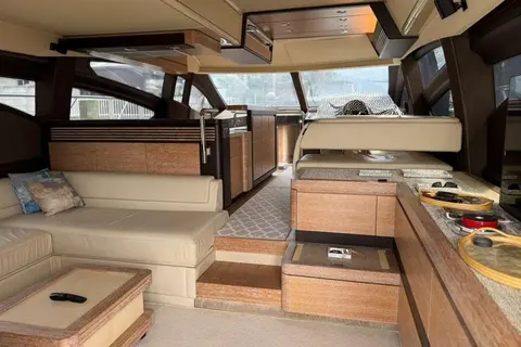 2014 Azimut 64, photo 1 in Miami Beach, FL