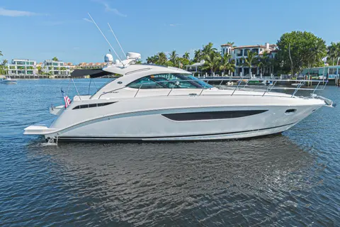 2014 Sea Ray 410 Sundancer, photo 1 in Pompano Beach, FL
