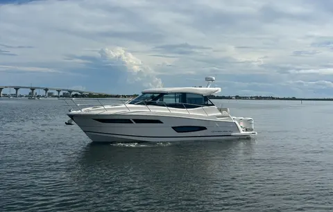 2026 Regal 38 XO, photo 1 in Jensen Beach, FL