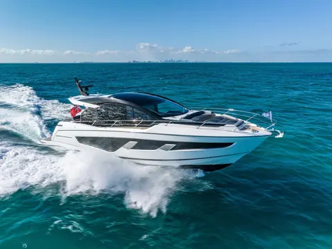 2027 Sunseeker Predator 65, photo 1 in Miami, FL