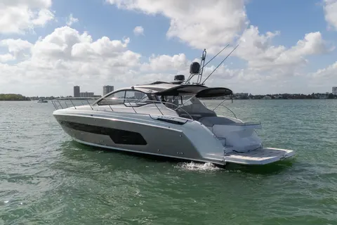2024 Azimut Atlantis 45, photo 1 in Miami, FL