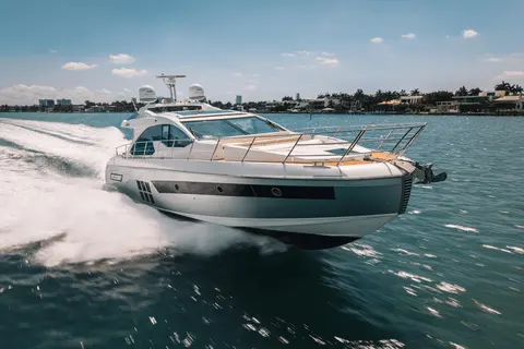 2017 Azimut 55S, photo 1 in Miami Beach, FL