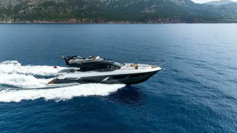 2027 Sunseeker 75 Sport Yacht, photo 1 in Dania Beach, FL