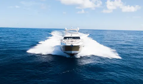 2014 Azimut Fly 60, photo 1 in North Palm Beach, FL