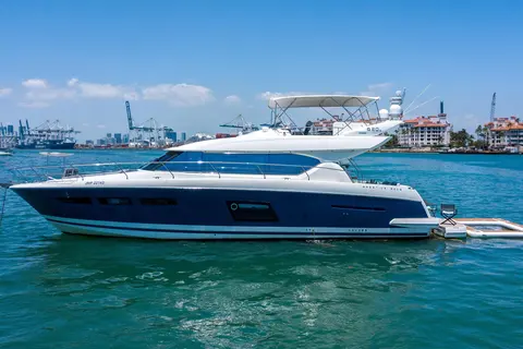 2013 Prestige 620, photo 1 in Miami, FL