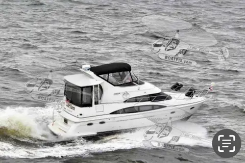 2001 Carver 396 Aft Cabin Motor Yacht, photo 1 in Fort Lauderdale, FL