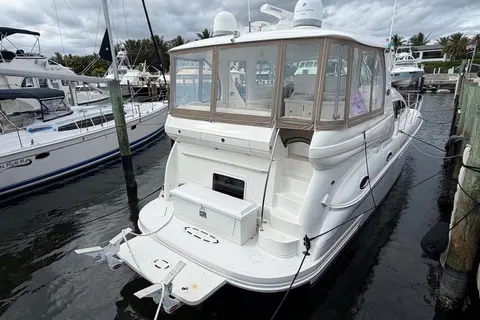 2004 Sea Ray 480 Motor Yacht, photo 1 in West Palm Beach, FL