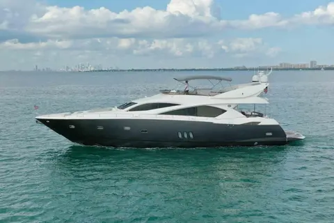2006 Sunseeker 82 Yacht, photo 1 in Miami, FL