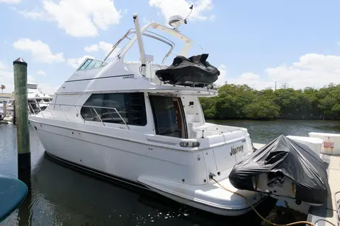 1999 Carver 450 Voyager Pilothouse, photo 1 in Dania Beach, FL