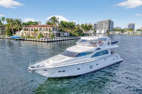 2009 Horizon Flybridge, photo 1 in Fort Lauderdale, FL