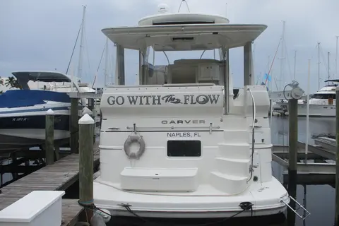 2006 Carver 466 Motor Yacht, photo 1 in Punta Gorda, FL