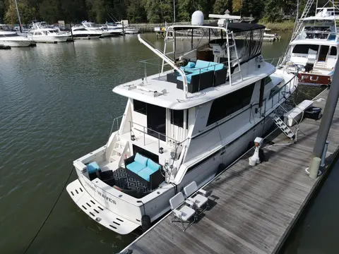 1979 Hatteras 58 Cockpit Motor Yacht, photo 1 in Titusville, FL