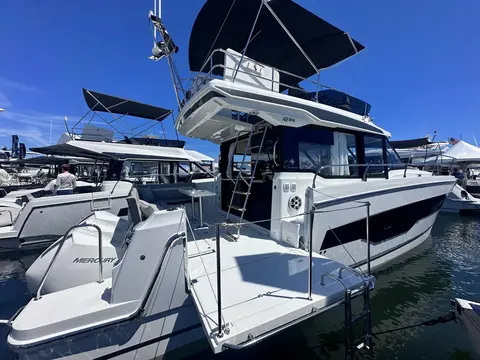2025 Jeanneau NC 1295 Fly, photo 1 in Jupiter, FL