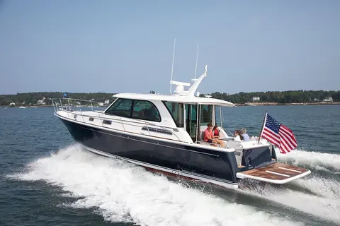 2027 Sabre 45 Salon Express, photo 1 in Tarpon Springs, FL