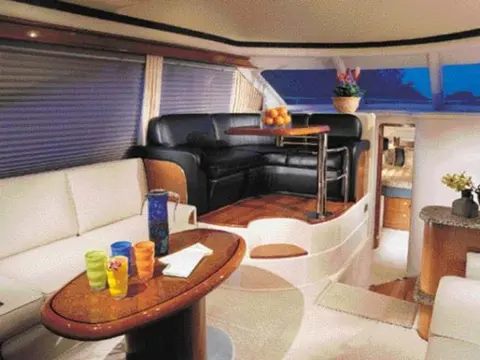 2005 Sea Ray 420 Sedan Bridge, photo 1 in North Miami, FL