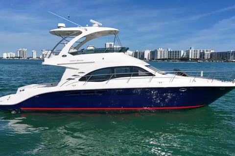 2007 Sea Ray 52 Sedan Bridge, photo 1 in Miami Beach, FL