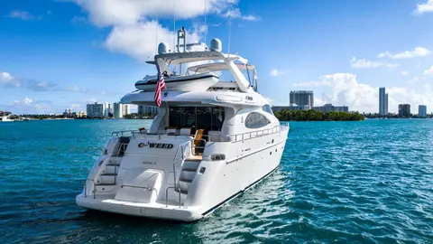 2001 Azimut 70 Sea Jet, photo 1 in Miami Beach, FL
