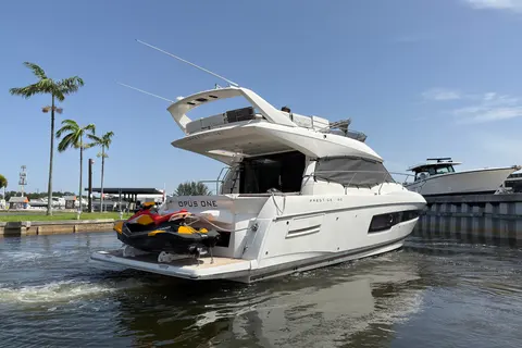 2018 Prestige 460, photo 1 in Fort Lauderdale, FL
