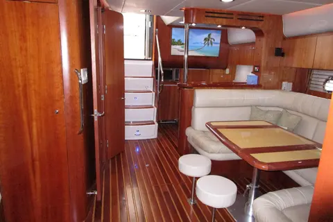 2003 Tiara Yachts 5200 Express, photo 1 in Pompano Beach, FL