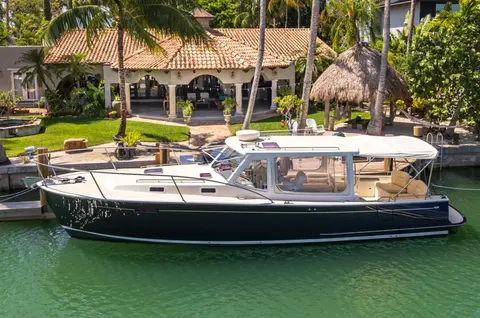 2013 MJM 36z Downeast, photo 1 in Miami, FL