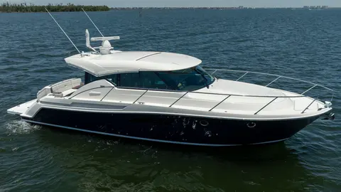 2018 Tiara Yachts C44 Coupe, photo 1 in Port Charlotte, FL