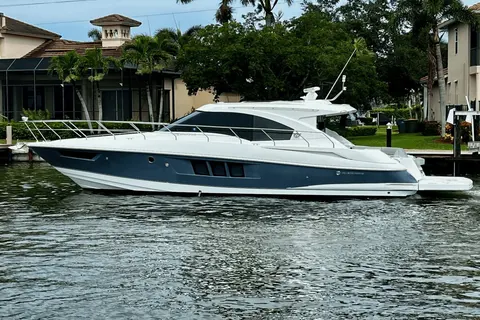 2017 Cruisers Yachts 45 Cantius, photo 1 in Marco Island, FL