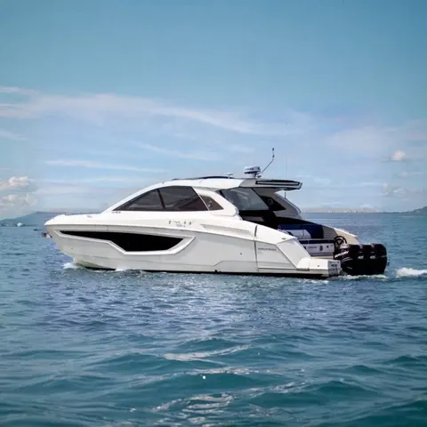 2021 Cruisers Yachts 42 GLS OB, photo 1 in Miami, FL