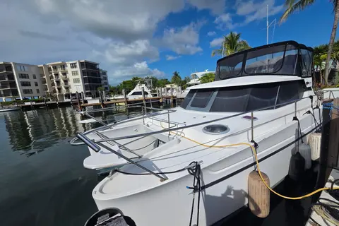 1999 Fountaine Pajot Greenland 34, photo 1 in Palm Harbor, FL