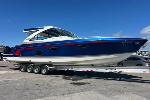 2017 Formula 430 Super Sport Crossover, photo 1 in Sarasota, FL