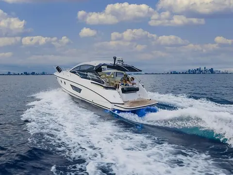 2018 Beneteau Gran Turismo 40, photo 1 in Key Biscayne, FL