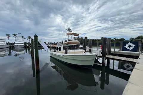 2014 Ranger Tugs R-31 CB, photo 1 in Jensen Beach, FL