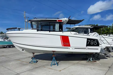 2026 Jeanneau NC Sport 795 Series 2, photo 1 in St Petersburg, FL