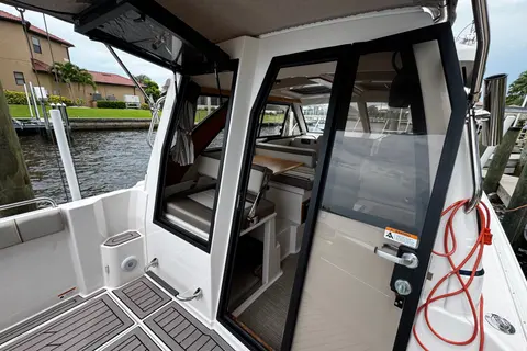 2024 Cutwater C-248 Coupe, photo 1 in Cape Coral, FL