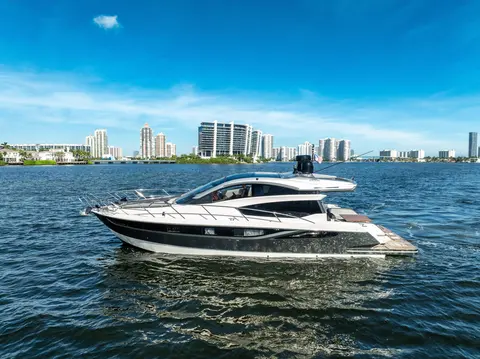 2016 Galeon 430 HTC, photo 1 in Aventura, FL