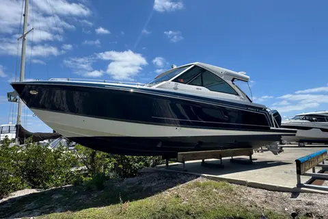 2024 Formula 380 Super Sport Crossover OB, photo 1 in Fort Myers Beach, FL