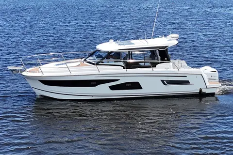 2021 Jeanneau NC Weekender 1095, photo 1 in Jacksonville, FL