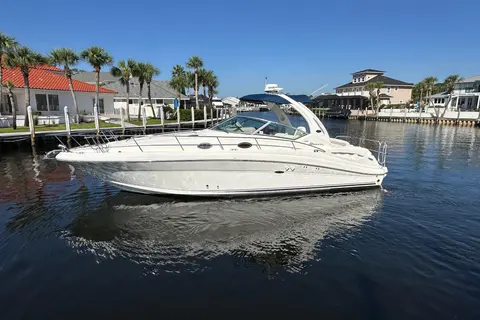 2008 Sea Ray 340 Sundancer, photo 1 in Panama City Beach, FL
