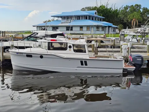 2025 Ranger Tugs R-27, photo 1 in Palm City, FL
