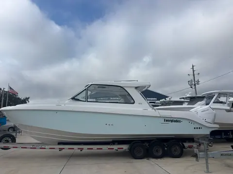 2026 Everglades 367 CX, photo 1 in Clearwater, FL
