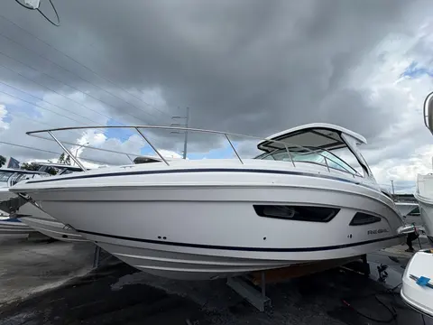 2026 Regal 33 XO, photo 1 in Miami, FL