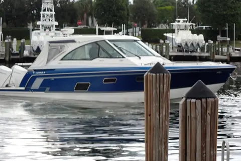 2023 Formula 380 Super Sport Crossover OB, photo 1 in Fort Lauderdale, FL