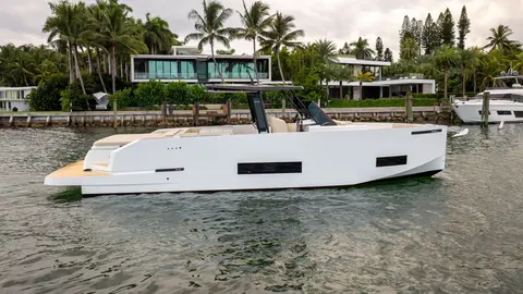 2027 De Antonio Yachts D42 Open, photo 1 in West Palm Beach, FL