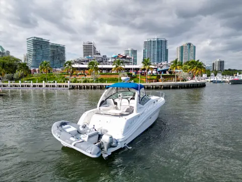 2005 Sea Ray 340 Sundancer, photo 1 in Miami, FL